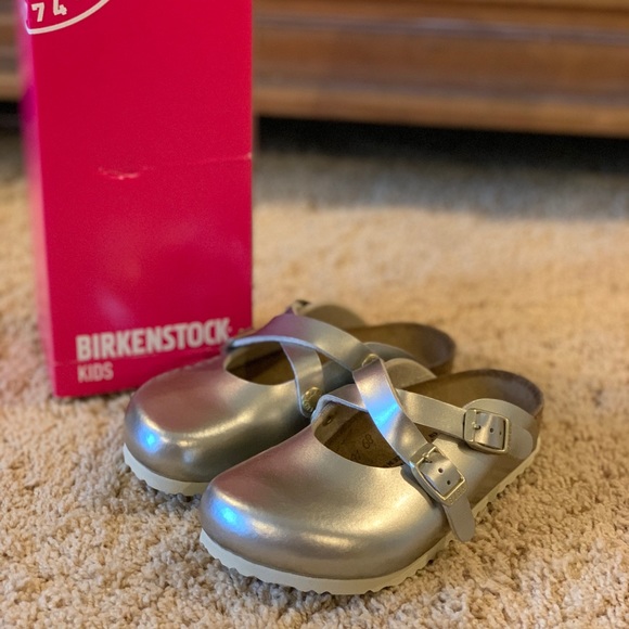 Birkenstock Other - NWT Birkenstock Dorian Kids 28